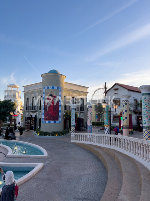 رسومات جدارية ملونة متنوعة في البوليفارد وورلد في مدينة الرياض, اكتشاف الحضارات والثقافات حول العالم، فعاليات ومهرجانات ترفيهية في المملكة العربية السعودية, مناطق جذب واستقطاب السائحين، الفن الهندسي المعماري على الطراز الحديث