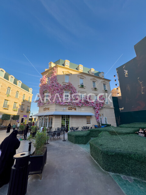 النمو والتقدم العمراني على الطراز الحديث للمباني في البوليفارد وورلد في مدينة الرياض, فعاليات ترفيهية في المملكة العربية السعودية, مناطق جذب واستقطاب السائحين