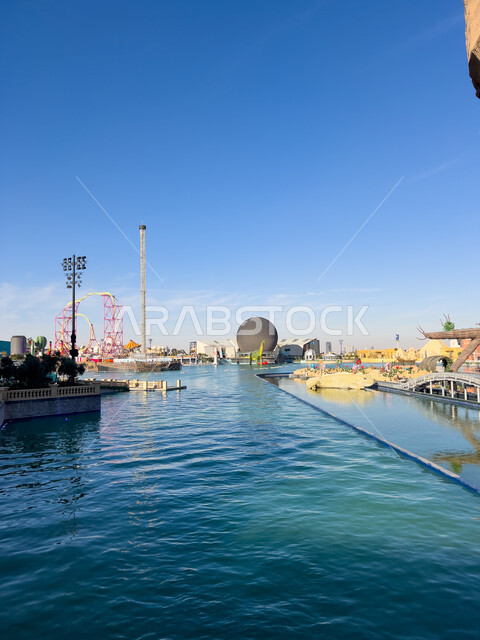 البحيرة الصناعية في البوليفارد ورلد في مدينة الرياض، أبرز المناطق الترفيهية في المملكة العربية السعودية، اكتشاف الحضارات والثقافات حول العالم, فعاليات وأنشطة مائية متميزة،  معالم جذب واستقطاب السائحين