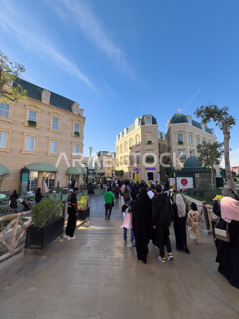 فعاليات ترفيهية في المملكة العربية السعودية, مناطق جذب واستقطاب السائحين، الاستمتاع بالانشطة الممتعة، النمو والتقدم العمراني على الطراز الحديث للمباني في البوليفارد وورلد في مدينة الرياض