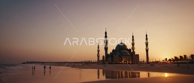مكان العبادة والتقرب الى الله, الفن الهندسي المعماري المتميز لمسجد بجانب الشاطئ، ديكورات وتصاميم على الطراز الإسلامي، آداء الفرائض والصلوات، القبب والمآذن الفاخرة،