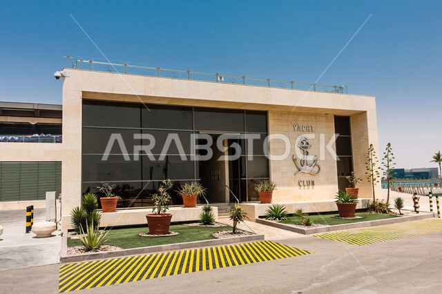 نادي اليخوت في حرم جامعة الملك عبدالله للعلوم والتقنية في ثول في جدة، الفن الهندسي المعماري على الطراز الحديث، المعالم المشهورة في المملكة العربية السعودية