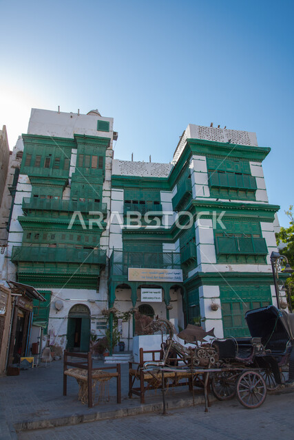 معالم سياحية مشهورة, الفن الهندسي المعماري القديم للأحياء الشعبية, المباني التراثية المبنية على الطراز التاريخي, صورة مقربة للجمعية السعودية للفنون التشكيلية, أكاديمية جده للفنون