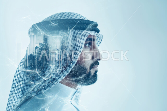 تقدم وتطور التكنولوجيا الرقمية، تكنولوجيا المستقبل و الذكاء الاصطناعي، بورتريه مقرب من الجانب لرجل عربي خليجي سعودي يرتدي الثوب التقليدي والشماغ يقوم بالتفكير ومراجعة ذاكرة المعلومات التقنية، خلفية ملونة مع أيقونات هولوجرامية ثلاثية الابعاد بأشكال مختلفة