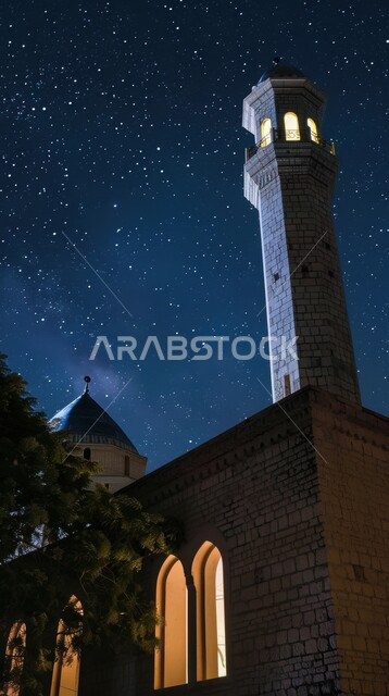 الفن الهندسي المعماري على الطراز الاسلامي في المملكة العربية السعودية ،مفهوم العبادة والتقرب من الله،مسجد لاداء الفرائض الدينية ،سماء ليلية مرصعة بالنجوم