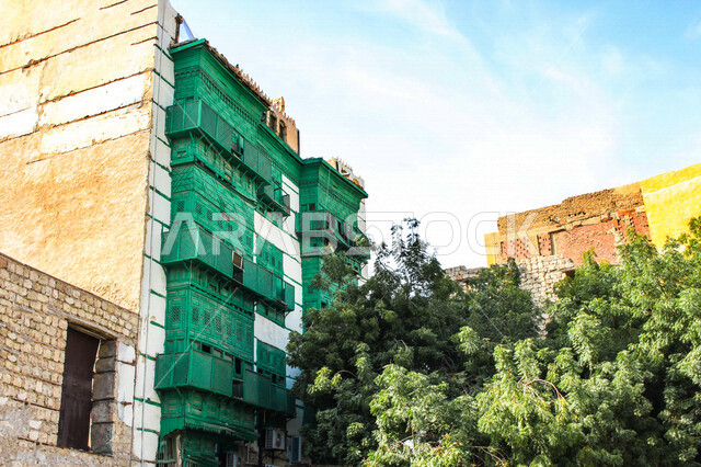 مدينة التراث العالمي لليونسكو في البلد التاريخية في مدينة جدة بالمملكة العربية السعودية ، المدينة التاريخية في جدة بتصميم معماري عربي وإسلامي قديم ، السياحة بالسعودية