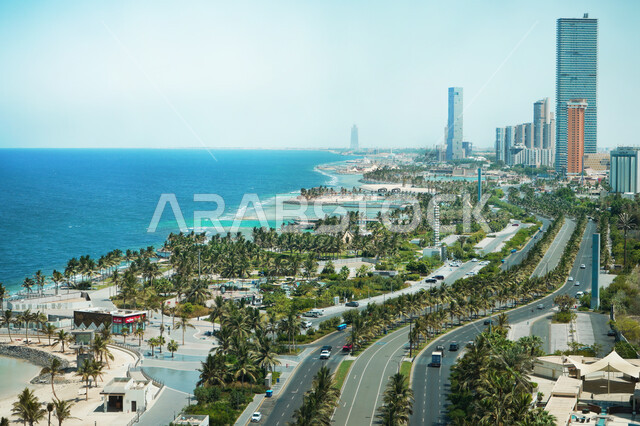 الفن الهندسي المعماري للأبراج و ناطحات السحاب، منظر الواجهة البحرية في المملكة العربية السعودية، كورنيش مدينة جدة، الاهتمام بزراعة النباتات الخضراء واشجار النخيل في الاماكن السياحية، جذب واستقطاب السياح من انحاء العالم، المناظر الطبيعية في المدن الساحلية