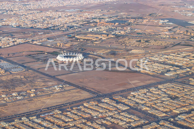  استاد الملك فهد الدولي لكرة القدم في المملكة العربية السعودية، ملاعب و أندية رياضية, أماكن تدريبية و أنشطة ترفيهية، ممارسة هواية رياضة كره القدم، صورة جوية لملعب الخيمة  في مدينة الرياض