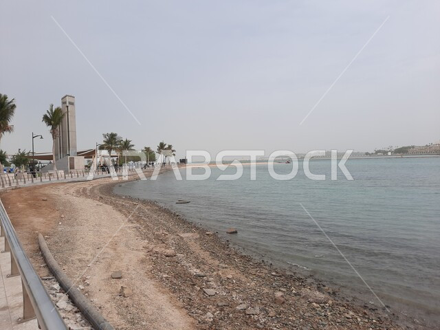 شاطيء البحر الأحمر في المملكة العربية السعودية، إطلالة على الكورنيش، أماكن سياحية ترفيهية، واجهة جدة البحرية، وقت غروب الشمس