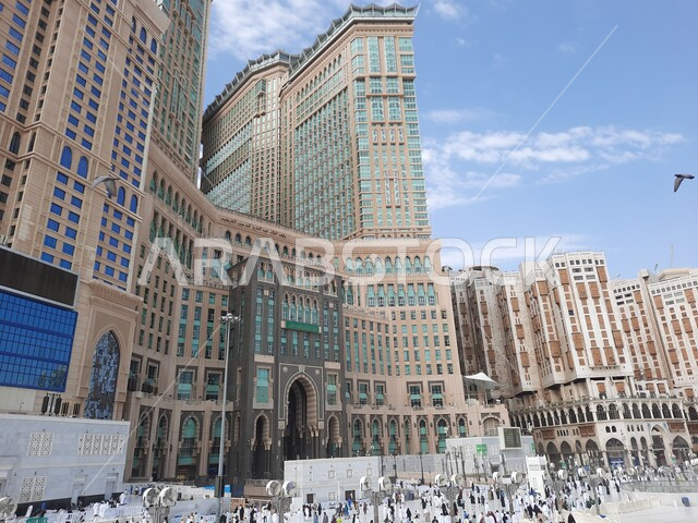 برج الساعة في مكة المكرمة بالمملكة العربية السعودية، الحرم المكي الشريف، بيت الله الحرام، أبراج الحرم المكي، أطول ساعة في العالم