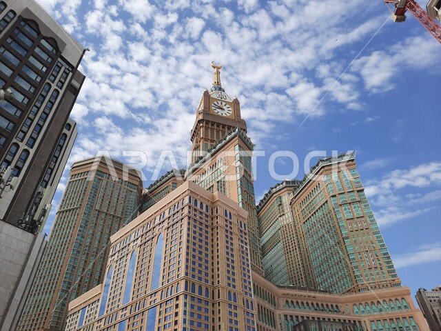 برج الساعة في مكة المكرمة بالمملكة العربية السعودية، الحرم المكي الشريف، بيت الله الحرام، أبراج الحرم المكي، أطول ساعة في العالم