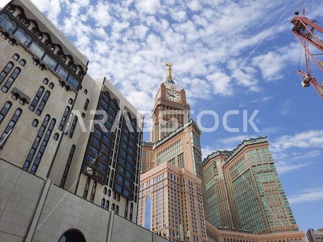 برج الساعة في مكة المكرمة بالمملكة العربية السعودية، الحرم المكي الشريف، بيت الله الحرام، أبراج الحرم المكي، أطول ساعة في العالم