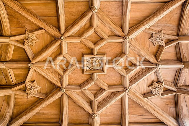 الفن الهندسي المعماري لمسجد عربي عريق، النقوش والزخارف على الجدران الداخلية للقبب، مفهوم العبادة والتقرب إلى الله تعالى، التصاميم والديكورات الداخلية الأنيقة للمساجد في المملكة العربية السعودية