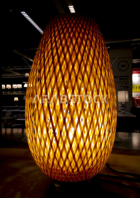 فانوس عربي ، ضوء الشارع التلقائي على الحائط ، مستشعر الضوء معلق بالسقف ، الإضاءة الزخرفية بالشوارع ، بتصميم عربي سعودي