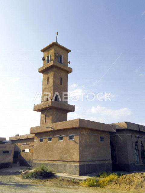 المئذنة (المنارة) مبنى مرتفع طويل ملحق بالمساجد ، العبادة والتقرب إلى الله ، صوت الأذان ، دعوة المسملين للصلاة  ، مسجد المئذنة