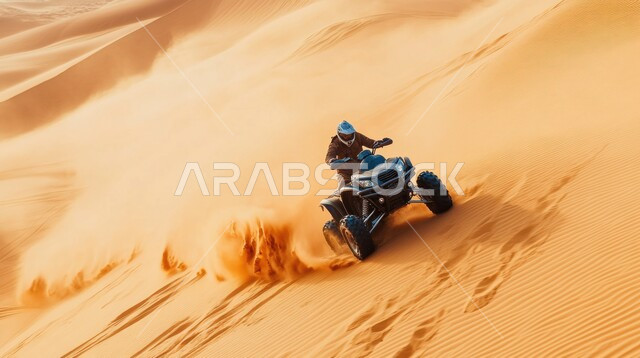 الأنشطة الترفيهية والتحديات الحماسية، ممارسة رياضة التطعيس في صحراء المملكة العربية السعودية، دمج الفعاليات الرياضية بالثقافة السياحية، رجل عربي خليجي سعودي يقوم بقيادة دراجة نارية سريعة في المناطق الصحراوية، بطولة العالم للراليات