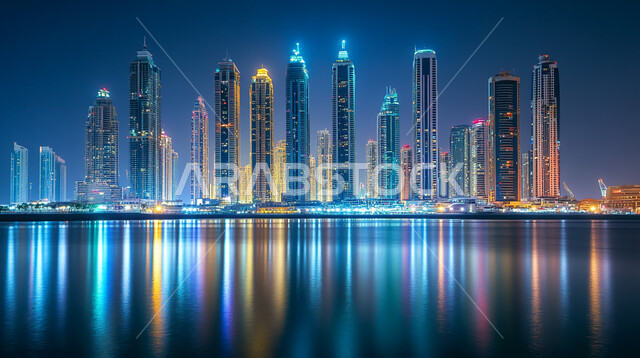 منظر تخيلي مستقبلي للتقدم و النمو العمراني, رؤية مستقبلية سعودية 2030، مفهوم التطور الهندسي المعماري في مدينة الرياض، المباني والأبراج والمنشآت التجارية الشاهقة المعكوسة على سطح المياه الهادئة، التصاميم و الفنون الهندسية الحديثة لناطحات السحاب في السعودية