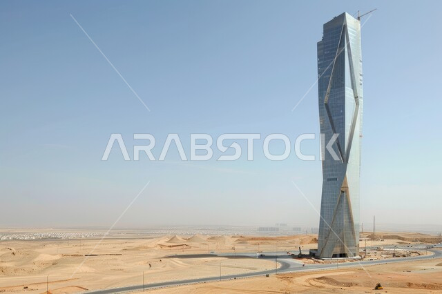 الفنون و التصاميم الهندسية المعمارية الحديثة لناطحات السحاب في المملكة، رؤية مستقبلية سعودية 2030، مفهوم تطوير وتحسين البنية التحتية، منظر تخيلي مستقبلي للتقدم و النمو العمراني, صورة للأبراج والمباني والمنشآت التجارية