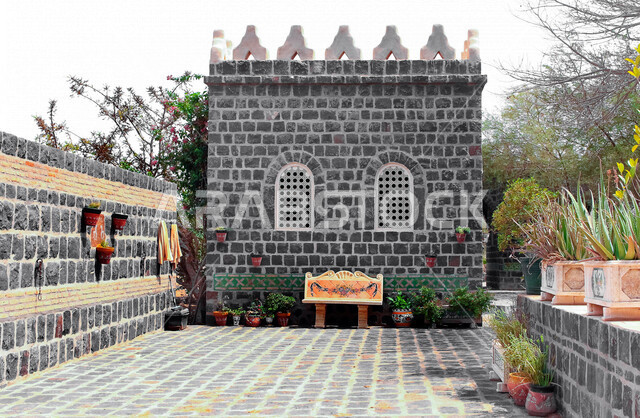 صورة لمكان أثري قديم ، منزل تراثي حجري قديم في المملكة العربية السعودية في مدينة جدة القديمة