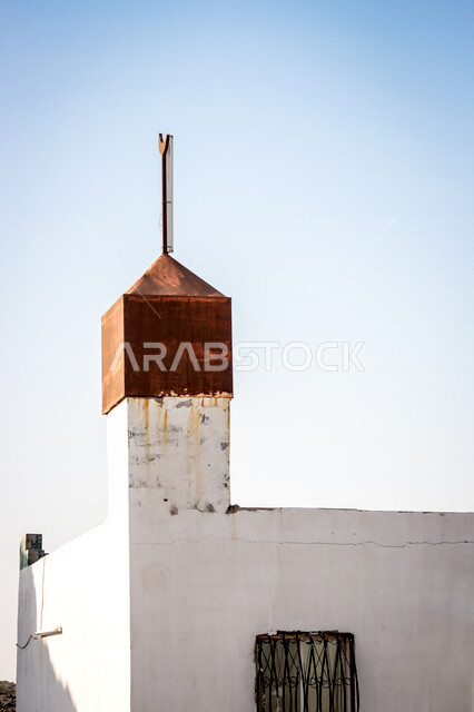 المئذنة (المنارة) مبنى مرتفع طويل ملحق بالمساجد ، العبادة والتقرب إلى الله ، صوت الأذان ، دعوة المسملين للصلاة ، مسجد المئذنة