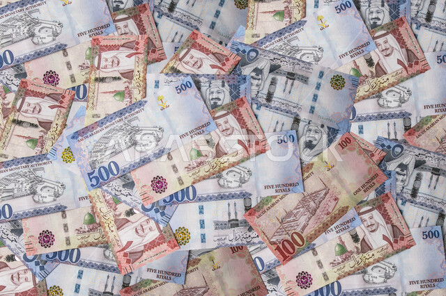 صورة لخلفية أوراق نقدية سعودية، العملة الورقية السعودية، خلفية، الريال السعودي من فئة المائة والخمسمائة