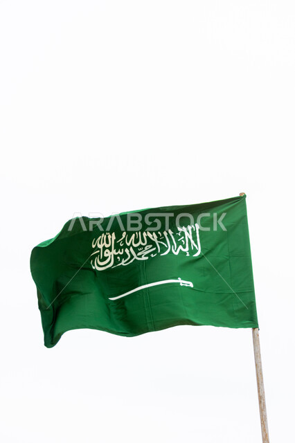 احتفالات ومناسبات وطنية تقليدية ،مفهوم حب الوطن والانتماء إليه، علم المملكة العربية السعودية، الاحتفال بذكرى اليوم الوطني السعودي 23 سبتمبر والعيد الوطني , يوم العلم 11 مارس، خلفية بيضاء