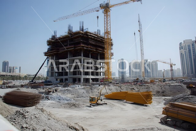 أعمال البناء والمقاولات والتطوير العقاري، تشييد المباني والمشاريع الضخمة، التطور المعماري والحضاري في المملكة العربية السعودية، رافعة لإنشاء الأساسات والهياكل الرئيسية للأبراج, المشروعات السكنية والمصانع والشركات المبنية على الطراز الهندسي الحديث