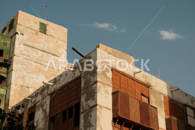 المباني والبيوت الأثرية التراثية في حي البلد، الرواشين القديمة في المدينة التاريخية بتصميم معماري عربي إسلامي، مناطق سياحية شعبية في المملكة العربية السعودية، الأصالة والعراقة في منازل جدة