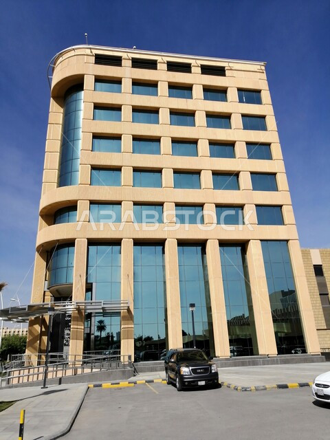 Urban development and progress, service and patient care centers in Saudi Arabia, the medical support services building of King Faisal Specialist Hospital and Research Center in Riyadh, huge glass facades