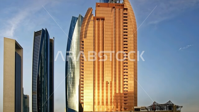  الفن الهندسي المعماري المتطور لتصميم الفنادق والمنتجعات الفاخرة، مناطق جذب سياحي مشهورة في الامارات العربية المتحدة، اماكن الأنشطة العائلية الترفيهية, فندق باب القصر في أبوظبي