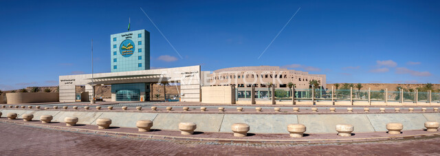 الحرم الجامعي الرئيسي في جامعة شقراء في محافظة أشيقر، الفن الهندسي المعماري للجامعات في المملكة العربية السعودية، مفهوم التعليم العالي وتعزيز الوعي الفكري، الانتماء الوطني لطلبة الجامعة، بيئة تعليمية أكاديمية بحثية، أماكن ومعالم مشهورة
