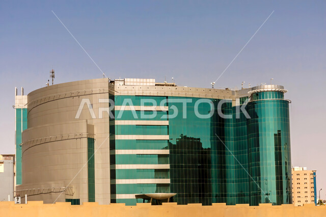 وكالة وزارة الداخلية للتخطيط والتطوير الأمني في الرياض، الفن الهندسي المعماري للمباني على الطراز الحديث المتطور، النمو والتقدم العمراني في المملكة العربية السعودية، المنشآت الاقتصادية والتجارية