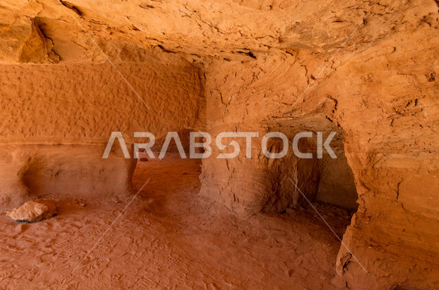 The historical beauty of Madain Saleh in Al-Ula, Saudi Arabia, the natural beauty of the rock formations, the ancient Arab civilization, archaeological tourist attractions in Saudi Arabia