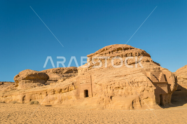 الجمال التاريخي لمدائن صالح في العلا بالمملكة العربية السعودية، الحضارة العربية القديمة، جمال التشكيلات الصخرية ، معالم اثرية تاريخية سياحية في السعودية ، السياحة في السعودية