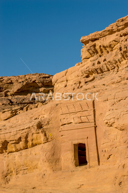 الجمال التاريخي لمدائن صالح في العلا بالمملكة العربية السعودية، الحضارة العربية القديمة، جمال التشكيلات الصخرية ، معالم اثرية تاريخية سياحية في السعودية ، السياحة في السعودية