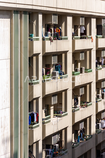 المنافسة والاستمرار في تطوير تصاميم الابراج, الفن الهندسي المعماري للمباني والمنشآت السكنية والتجارية على الطراز الحديث, صورة من الاعلى لابنية منطقة الرقة في مدينة دبي في الإمارات العربية المتحدة