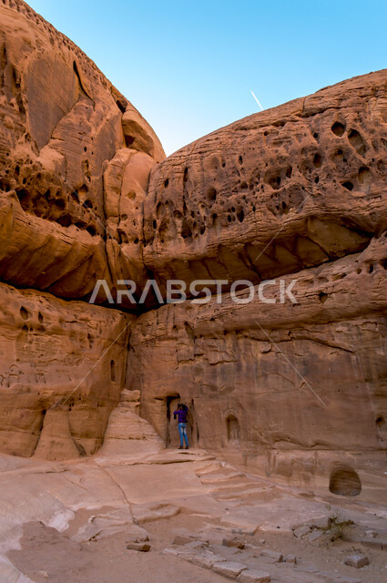الجمال التاريخي لمدائن صالح في العلا بالمملكة العربية السعودية، الحضارة العربية القديمة، جمال التشكيلات الصخرية ، معالم اثرية تاريخية سياحية في السعودية ، السياحة في السعودية