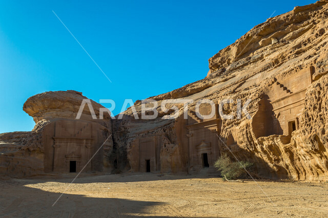 الجمال التاريخي لمدائن صالح في العلا بالمملكة العربية السعودية، الحضارة العربية القديمة، الجمال الطبيعي للتشكيلات الصخيرة، جمال الطبيعة الصحراوية، معالم اثرية تاريخية، السياحية في السعودية