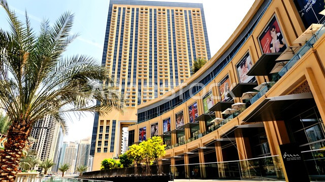 Family entertainment activities, modern architecture of malls and skyscrapers, Emaar Properties, tourist destination in the United Arab Emirates, shopping malls and luxury stores, Dubai Marina Mall building in the Emirate of Dubai