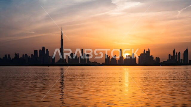 الواجهة السياحية في الامارات العربية المتحدة، جذب واستقطاب السياح من انحاء العالم, النمو والتطور العمراني على ساحل الخليج العربي، الفن الهندسي المعماري لبرج خليفة وسط ناطحات السحاب في مدينة دبي