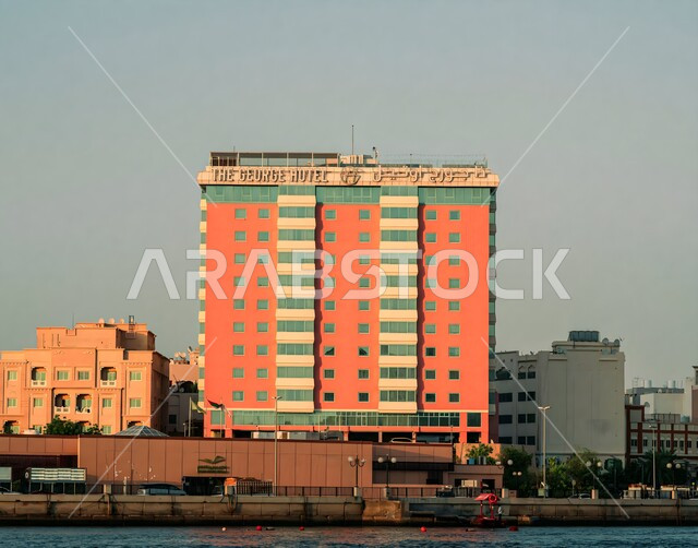 الفن الهندسي المعماري للمباني الفندقية في الامارات العربية المتحدة, مبنى فندق ذا جورج في دبي، فنادق ومنتجعات فاخرة, أماكن لإقامة السياح والزوار من حول العالم, قضاء اوقات ممتعة في الرحلات السياحية