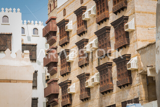 المدينة التاريخية في جدة بتصميم معماري عربي و إسلامي قديم ، بلد التاريخية في مدينة جدة ، أماكن سياحية جذابة في المملكة العربية السعودية