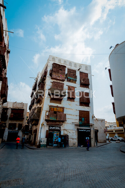 المدينة التاريخية في جدة بتصميم معماري عربي و إسلامي قديم ، بلد التاريخية في مدينة جدة ، أماكن سياحية جذابة في المملكة العربية السعودية
