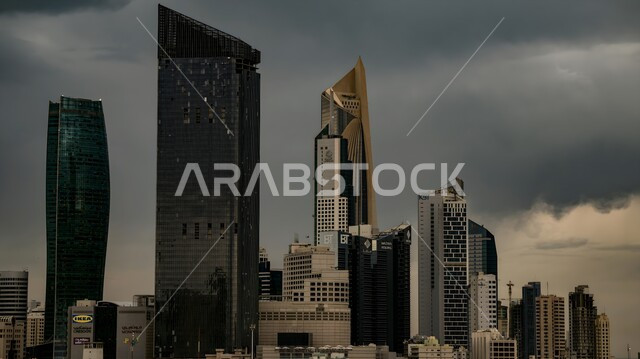 التقدم والنمو العمراني للمباني والمنشآت السكنية والتجارية، التصميم الهندسي المعماري على الطراز الحديث للأبراج وناطحات السحاب في مدينة الكويت، المعالم السياحية والواجهة الحضارية في دولة الكويت