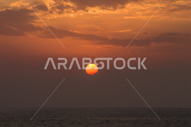 Beautiful sunset view from Jeddah Corniche in Saudi Arabia, the scenic beauty of nature on the coast of Jeddah, tourist attractions in Saudi Arabia
