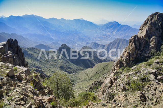 سلاسل جبليه, طرق جبيله وعره, منظر طبيعي, جمال الطبيعه الخلابه في المملكه العربيه السعوديه, معالم طبيعيه