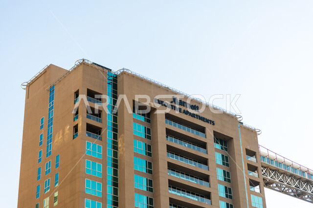 Famous cities and landmarks, Marriott Executive Apartments Dubai Creek, modern architectural art of towers and skyscrapers, luxury hotels and resorts, tourist attractions, tourism in the United Arab Emirates