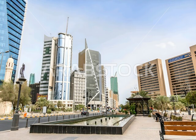 الفن الهندسي المعماري في بناء الأبراج وناطحات السحاب, النمو والتطور العمراني في دولة الكويت, المركز المالي الكويتي في مدينة الكويت, المؤسسات والمنشآت المصرفية الرائدة في مجال الاستثمار والمال, المعالم والأماكن الاقتصادية المشهورة