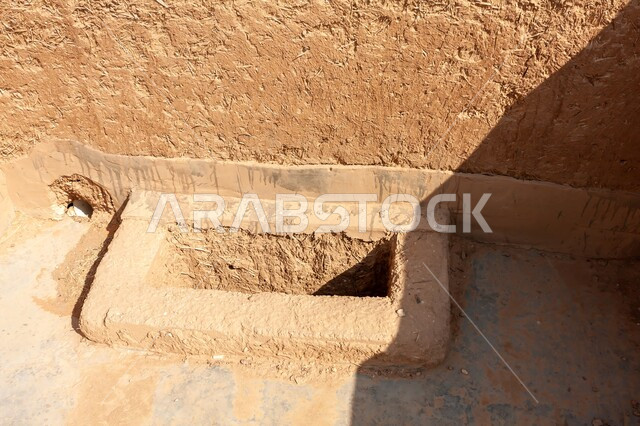 مناطق جذب واستقطاب السياح, التصاميم الهندسية المعمارية على الطراز القديم, البيوت الطينية القديمة في المجمعة، المباني التاريخية الأثرية, الأماكن السياحية التراثية المشهورة في المملكة العربية السعودية