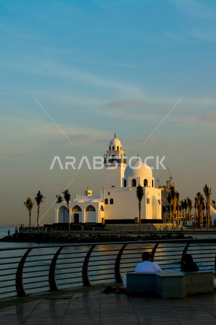 مسجد الرحمة العائم على البحر ، معالم جدة في المملكة العربية السعودية ، معالم سياحية ، مناظر طبيعية ، جمال السعودية